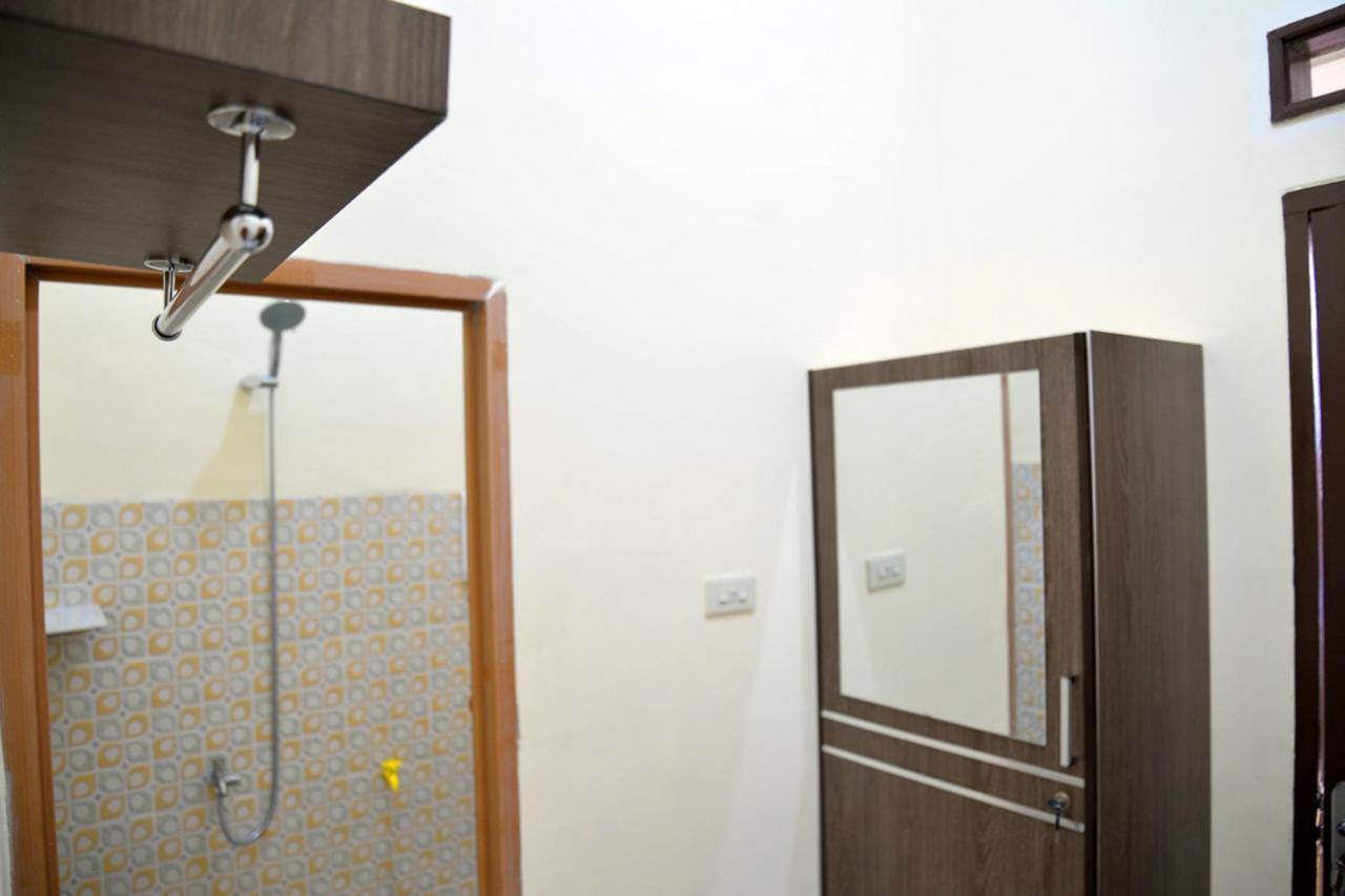 Haura Syariah Home Stay Μπαντάρ Λαμπούνγκ Εξωτερικό φωτογραφία